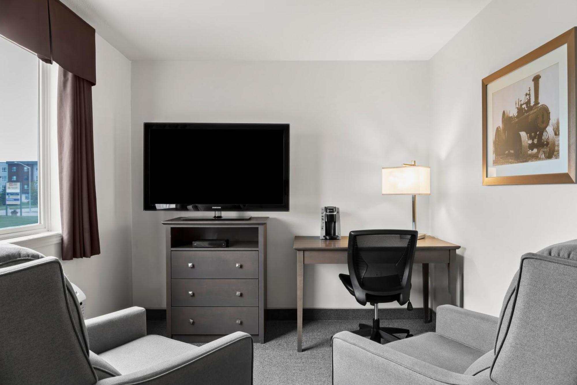 Days Inn By Wyndham Steinbach מראה חיצוני תמונה